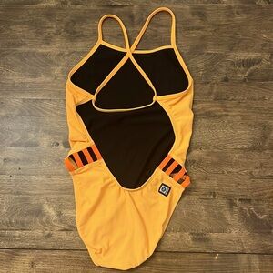 Jolyn Julian 2 size 30